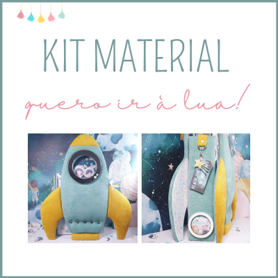 Brinquedo foguete tecido azul e amarelo com cenário espacial e texto KIT MATERIAL quero ir à lua
