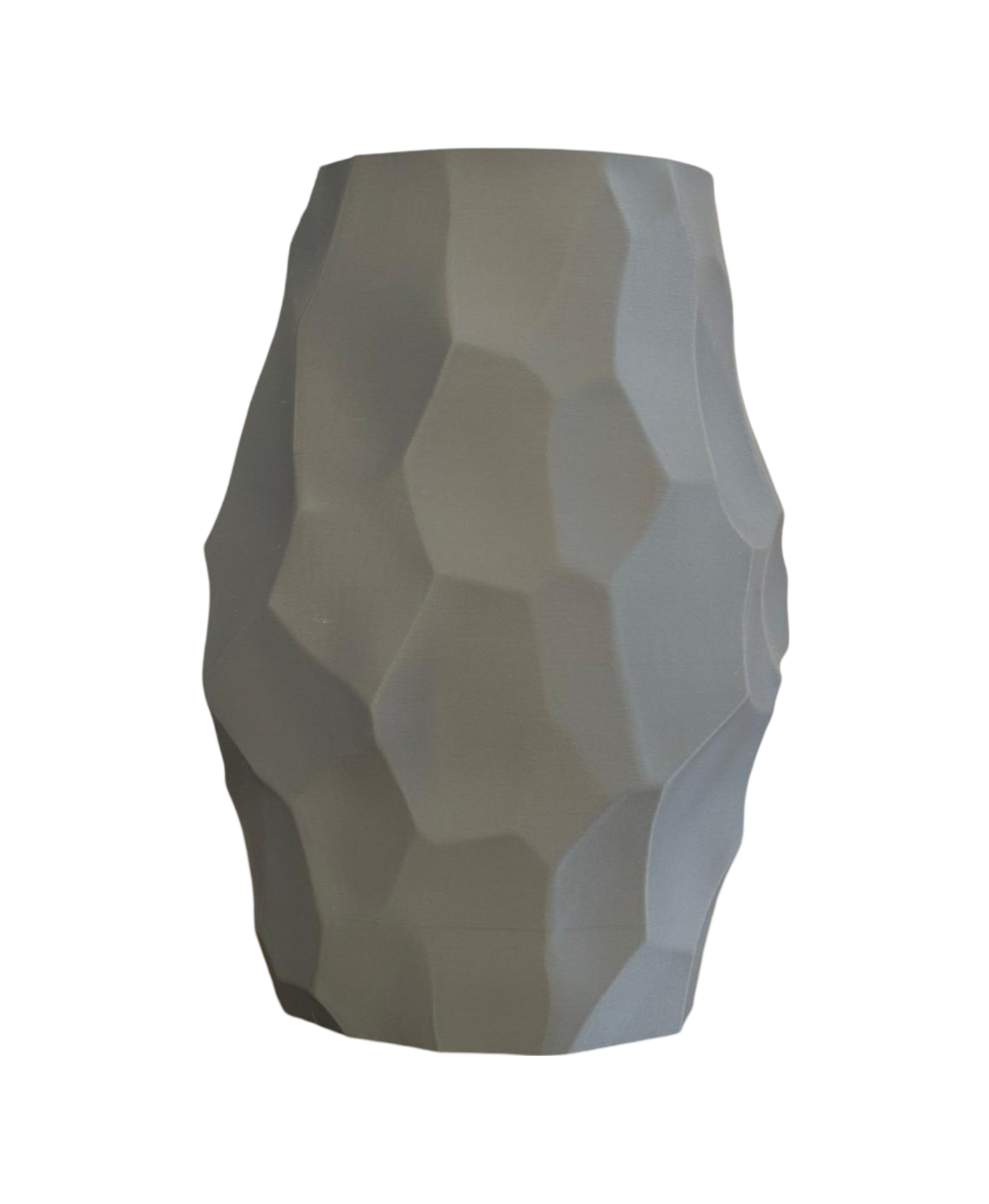 Vaso cinzento com textura geométrica facetada