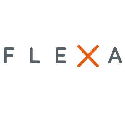 Logótipo da marca FLEXA com letras cinzentas e X laranja