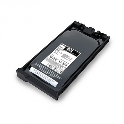 Componente eletrônico preto retangular com etiqueta branca e texto sobre fundo branco