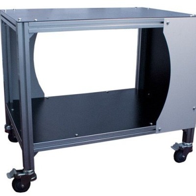 Carrinho metálico industrial com rodas