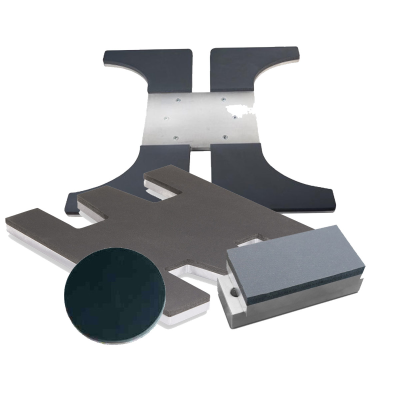 Bases e suporte para computador em metal e plástico preto e cinzento