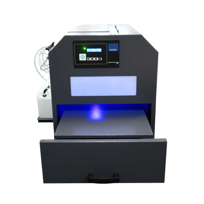 Impressora de sublimação cinza com painel digital e luz azul interior