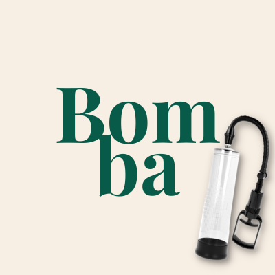 Bomba manual transparente com mangueira preta ao lado da palavra Bomba