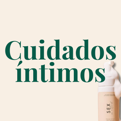 Frasco de produto cosmético cor de pele com espuma branca e texto Cuidados íntimos