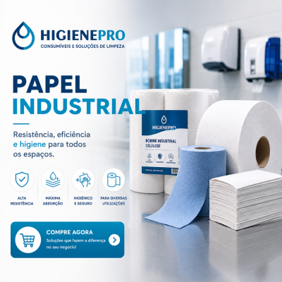 Rolos e folhas de papel industrial branco e azul com embalagem azul sobre superfície metálica