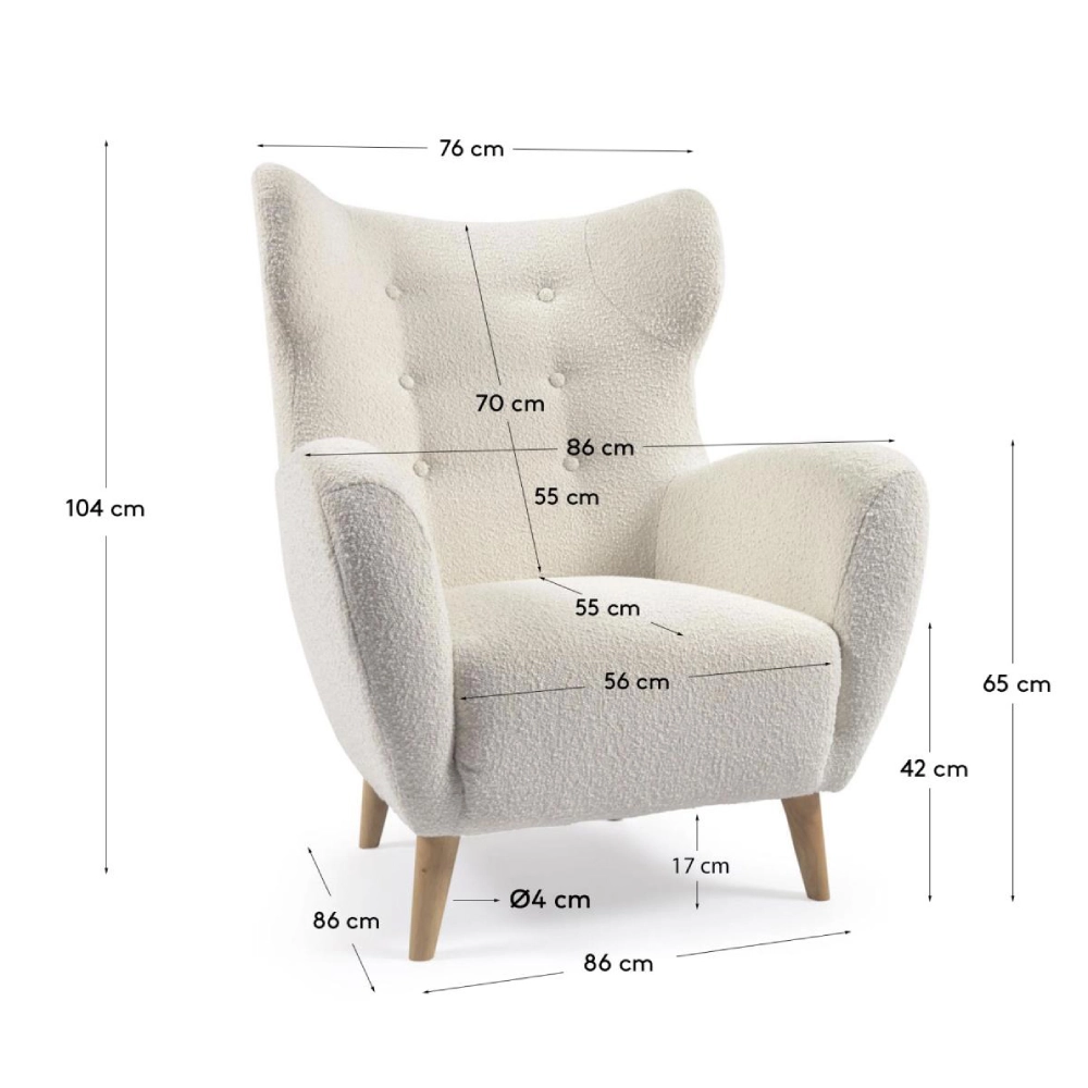 Poltrona estofada bouclé branco Pati Cadeira de tecido boucle creme com pernas de madeira e medidas indicadas