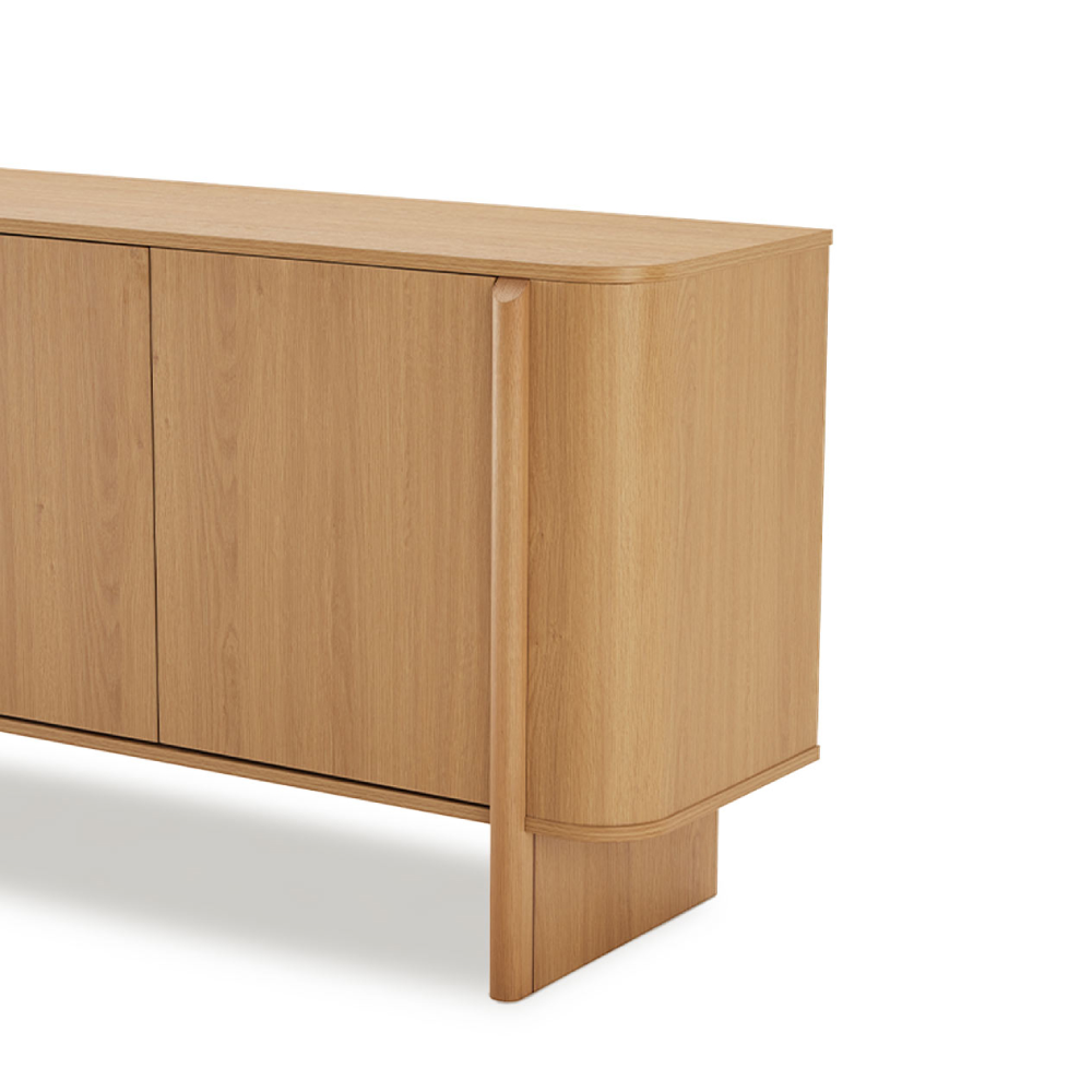 Aparador Sydney em MDF e Melamina 160x75 Aparador de madeira clara com portas lisas e cantos arredondados