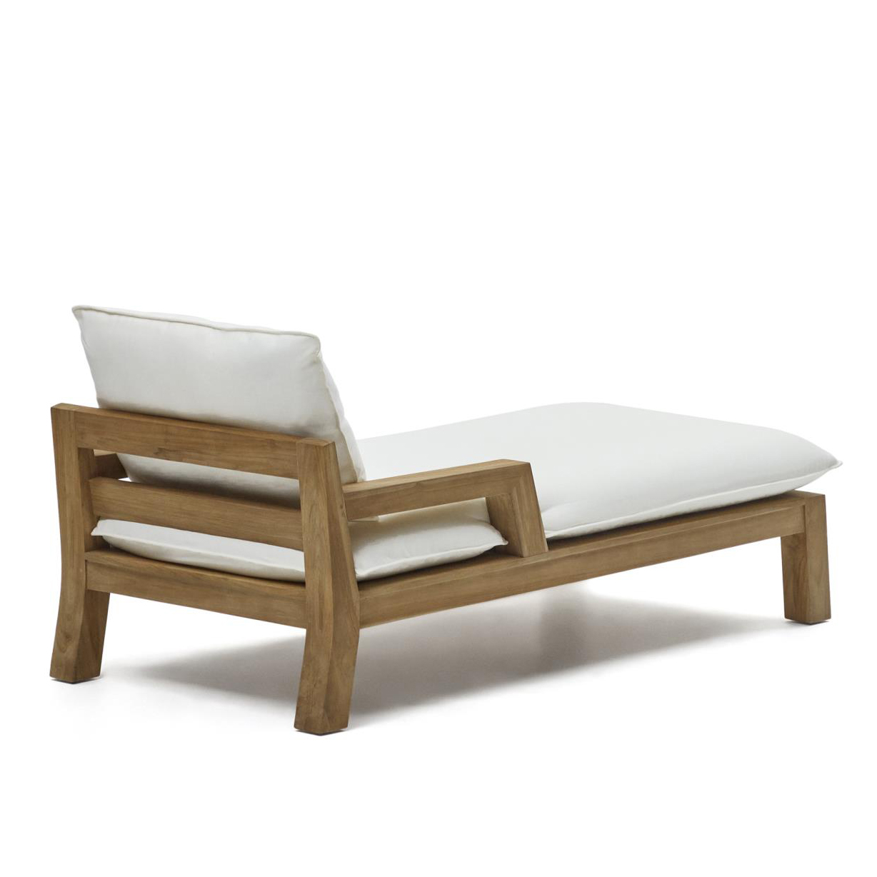 Espreguiçadeira Forcan, exterior, madeira teca Chaise longue de madeira com almofadas brancas