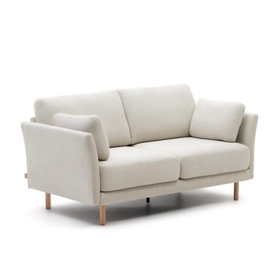 Sofá de 2 lugares estofado bege com pernas de madeira clara