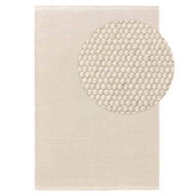 Tapete bege claro com textura de bolinhas em relevo