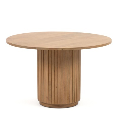 Mesa redonda de madeira clara com base cilíndrica