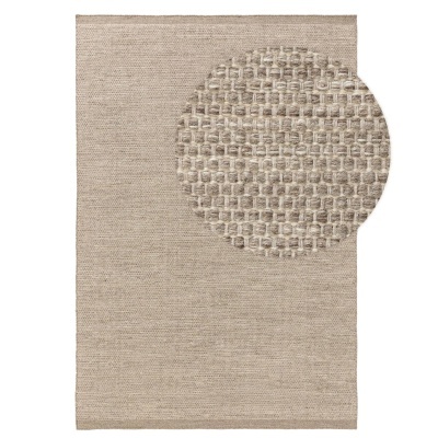 Tapete bege claro com textura trançada ampliada