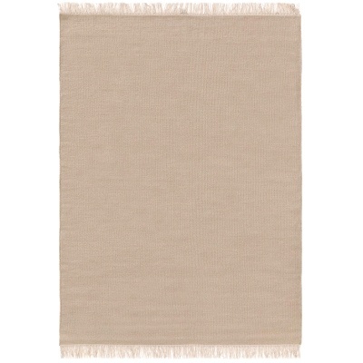 Tapete retangular bege com franjas nas extremidades