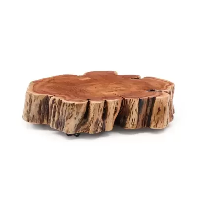 Mesa de centro rústica redonda em madeira natural com textura de tronco de árvore