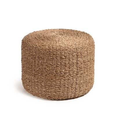 Pufe redondo em fibra natural castanha entrelaçada