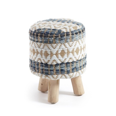 Banco redondo com tecido trançado e pés de madeira clara