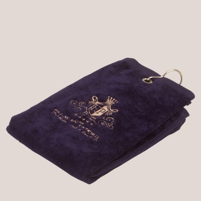 Toalha roxa escura de golfe com bordado dourado e argola para pendurar