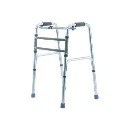 Andarilho metálico prateado com pegas pretas e pés azuis