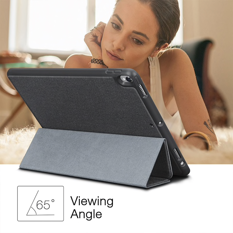 Capa Ringke Smart Case para iPad Pro 9.7'' Capa de tablet preta em suporte com ângulo de 65 graus