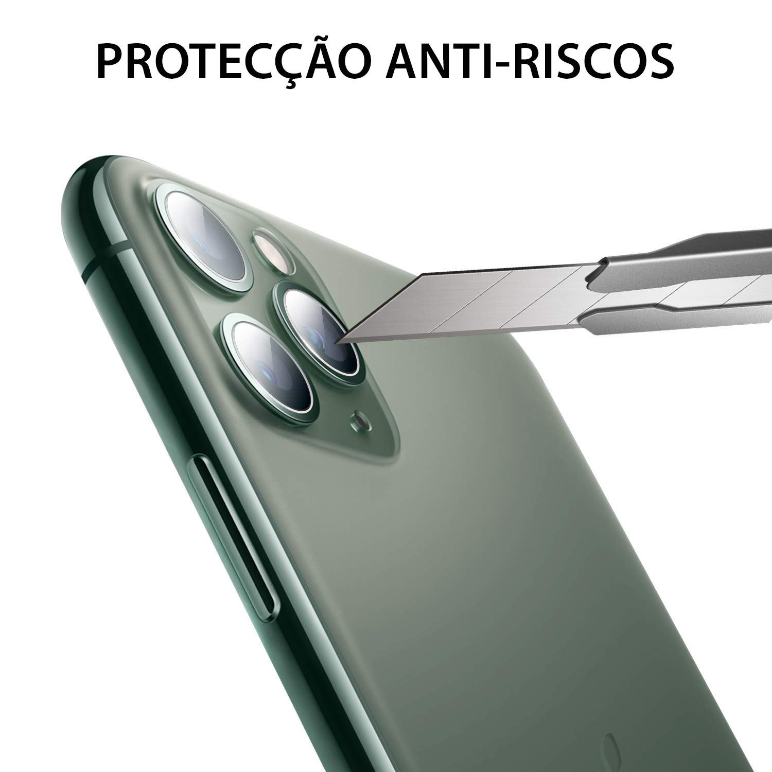 Películas de Protecção de Câmara Traseira em Vidro Temperado para iPhone 11 Pro/11 Pro Max Telemóvel verde com três câmaras e lâmina perto das lentes com texto PROTECÇÃO ANTI-RISCOS