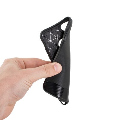 Capa protetora preta flexível para telemóvel com padrão geométrico interior