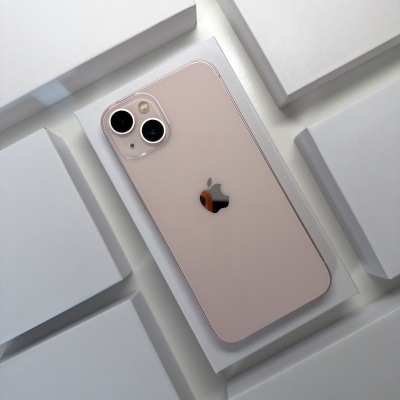 https://www.icare-market.pt/product/apple-iphone-13-rosa-seminovo