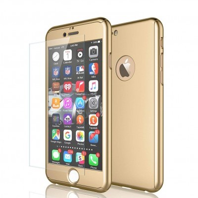 Smartphone dourado com capa protetora transparente e ecrã com ícones de aplicações