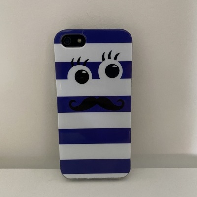 https://www.icare-market.pt/product/iphone-5-5s-se-capa-silicone-eyes-stripe