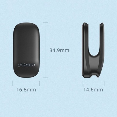Dispositivo eletrônico compacto preto com texto UGREEN e dimensões exibidas
