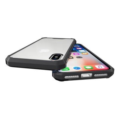 Dois iPhones com capas transparentes e bordas pretas, ecrã e parte traseira visíveis.