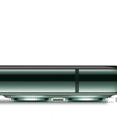 Smartphone verde escuro visto de lado com módulo da câmara e indicação 0.7mm.