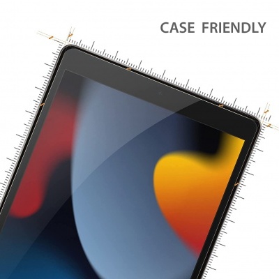Tablet preto com ecrã colorido e linhas de medição ao redor com texto 'CASE FRIENDLY'