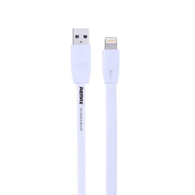 Cabo USB branco Remax com conectores USB e Lightning.