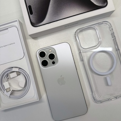 https://www.icare-market.pt/product/apple-iphone-15-pro-max-titanio-branco-seminovo