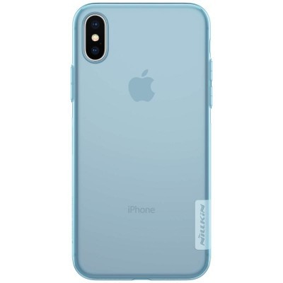 Smartphone iPhone azul claro com capa transparente e etiqueta NILLKIN