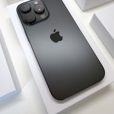 https://www.icare-market.pt/product/apple-iphone-16-pro-titanio-preto-de-ocasiao