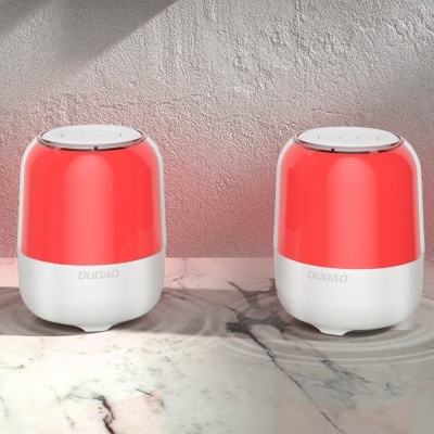 Dispositivos eletrônicos vermelhos e brancos com marca DUNAO sobre superfície de mármore