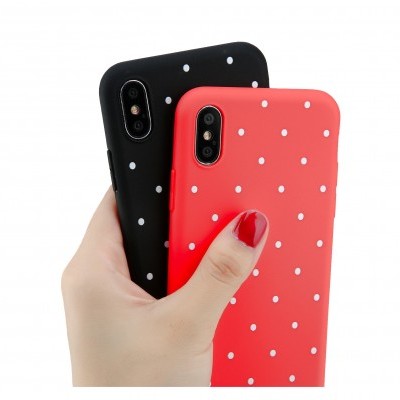 https://www.icare-market.pt/product/iphone-x-capa-padrao-fina-silicone-p551x