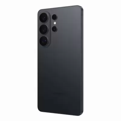 Smartphone preto fosco com cinco câmaras traseiras