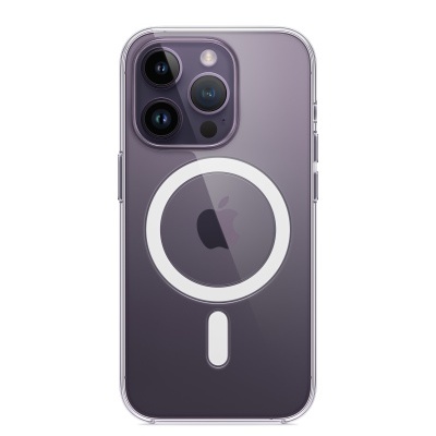 Smartphone roxo com capa protetora transparente e três câmaras fotográficas na traseira