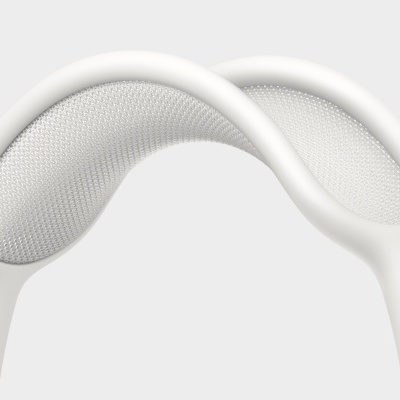 Fone de ouvido branco com almofadas em malha cinza