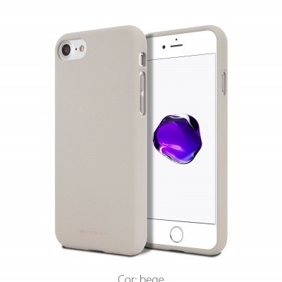 Capa de smartphone bege em silicone com telefone branco e fundo branco