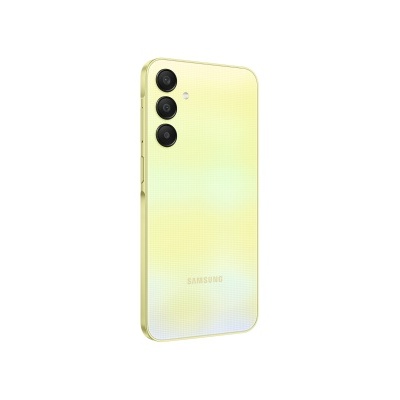 Smartphone Samsung amarelo claro com três câmaras traseiras