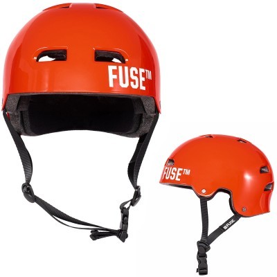 Capacete de segurança laranja com texto FUSE e tiras pretas ajustáveis