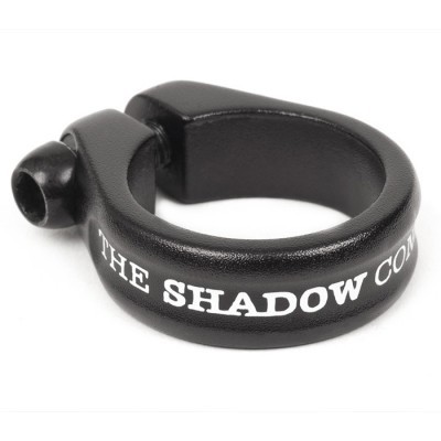 Anel preto com texto branco THE SHADOW CON