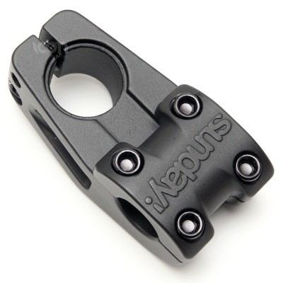 Peça de bicicleta preta com parafusos e inscrição 'Sunday'