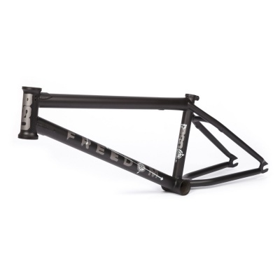 quadro de bicicleta BMX preto com texto FREEDOM e BSD