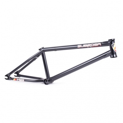 Quadro de bicicleta preto SUBROSA M8 em fundo branco