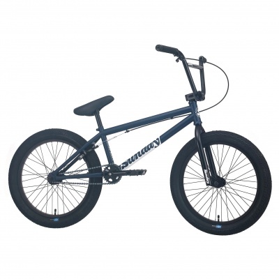 Bicicleta BMX azul escuro com pneus pretos e texto 'Sunway' no quadro